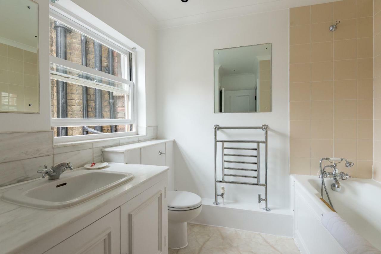 One Bedroom High Street Kensington Apartment Лондон Екстериор снимка